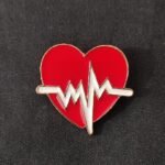Brooch: H 1